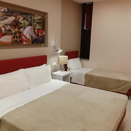 Hostel D'elsa *