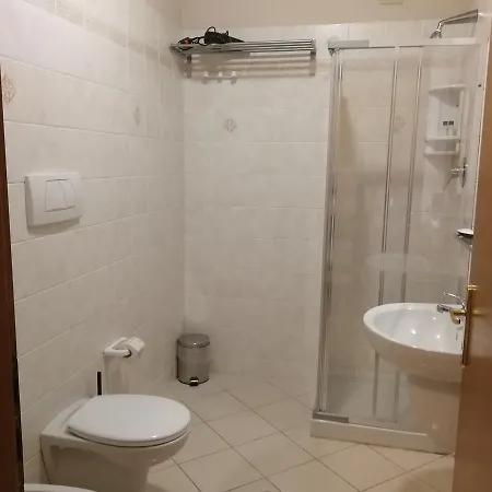 Hostel D'elsa *